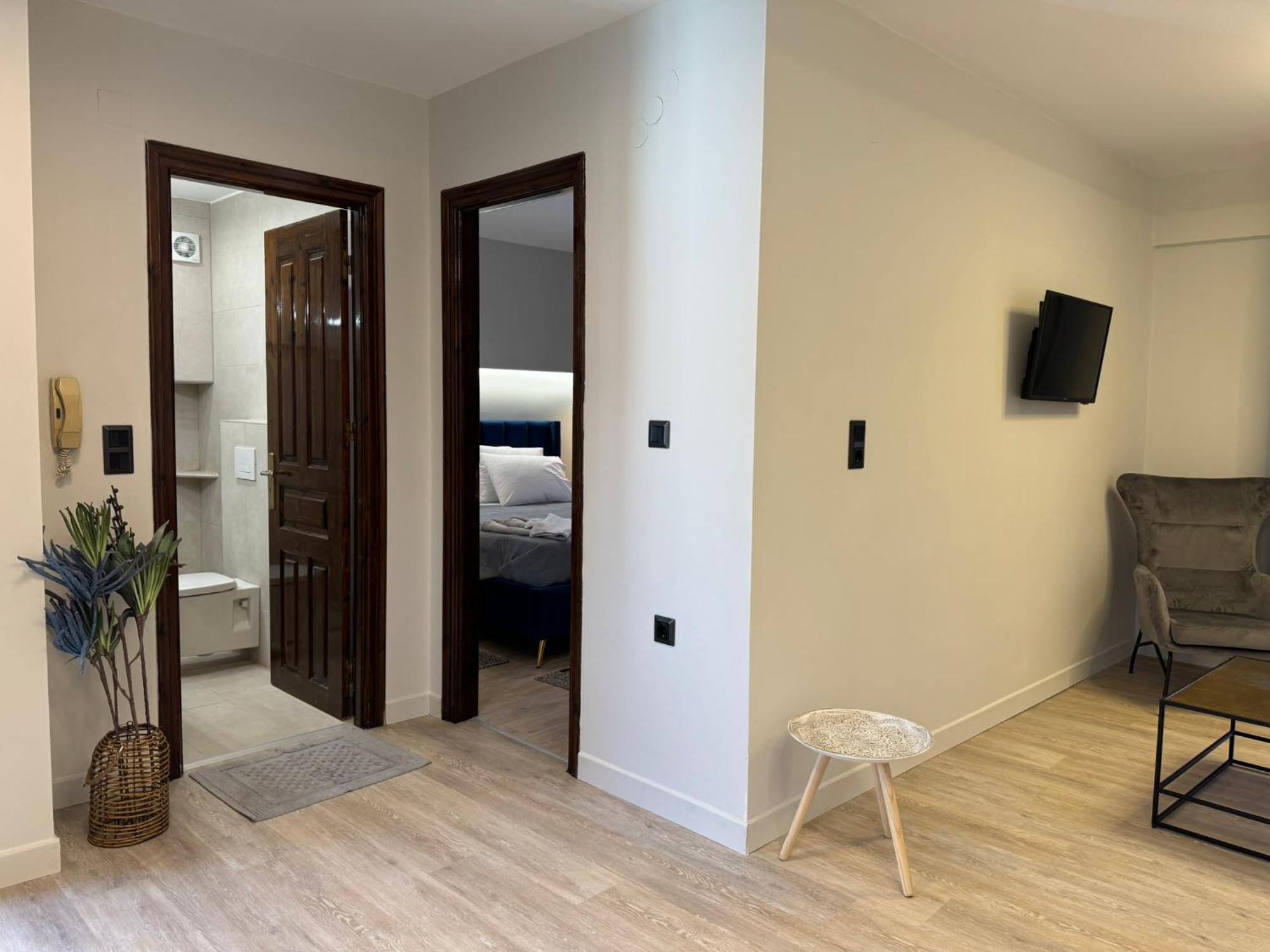 Apellou Apartments Samos Town Exterior photo